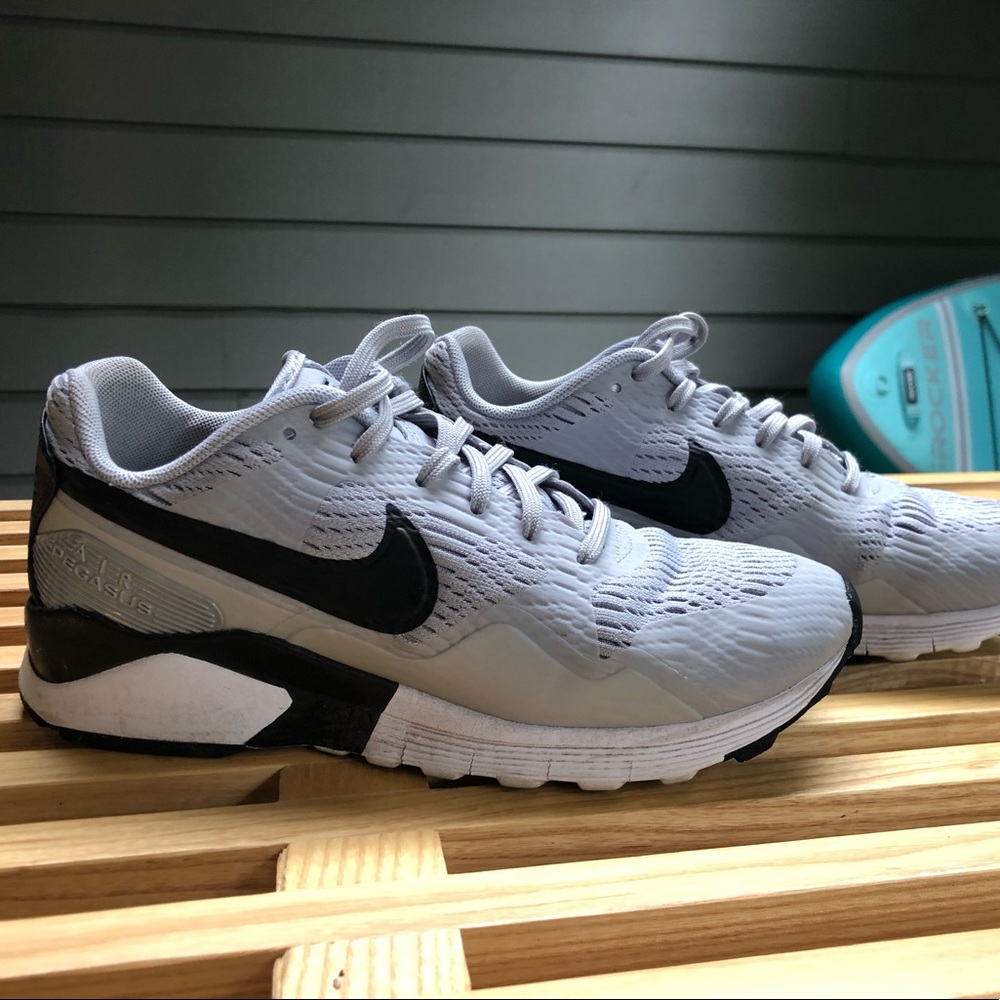 Women’s Nike Air Pegasus